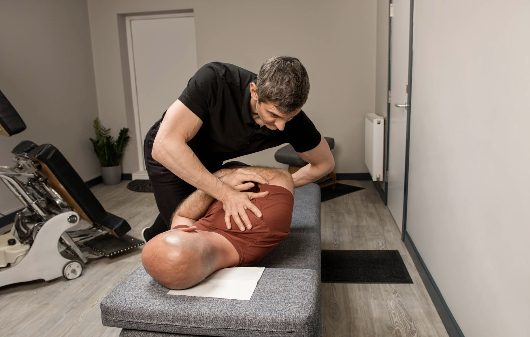 Granelli Spinal Health Clinic, Chiropractic clinic in Cheadle Hulme (photo 2)
